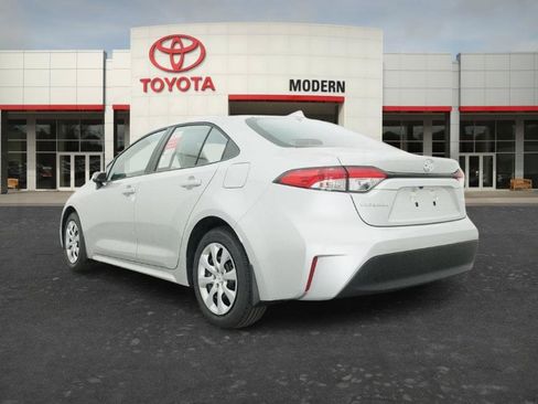 New 2026 Toyota Corolla LE FWD image 6