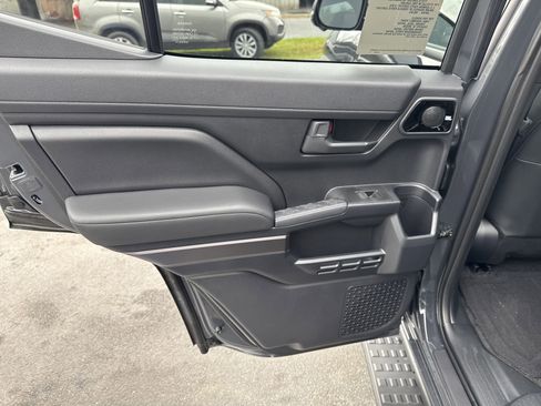 New 2025 Toyota 4Runner TRD Off-Road Premium image 26