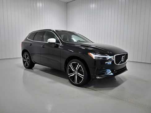 Used 2019 Volvo XC60 T6 R-Design w/ Protection Package Premier AWD/4WD image 3