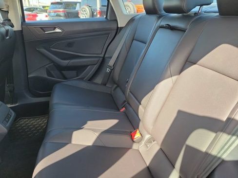 Used 2020 Volkswagen Jetta SEL FWD image 16