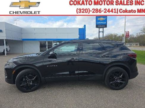 Used 2023 Chevrolet Blazer LT w/ Convenience Package AWD/4WD image 4