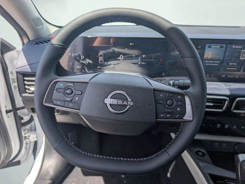 New 2026 Nissan Sentra SL w/ Floor Mat Package FWD image 8