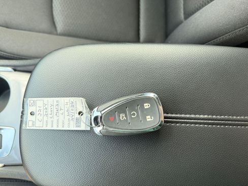 Used 2024 Chevrolet Malibu LT FWD image 29
