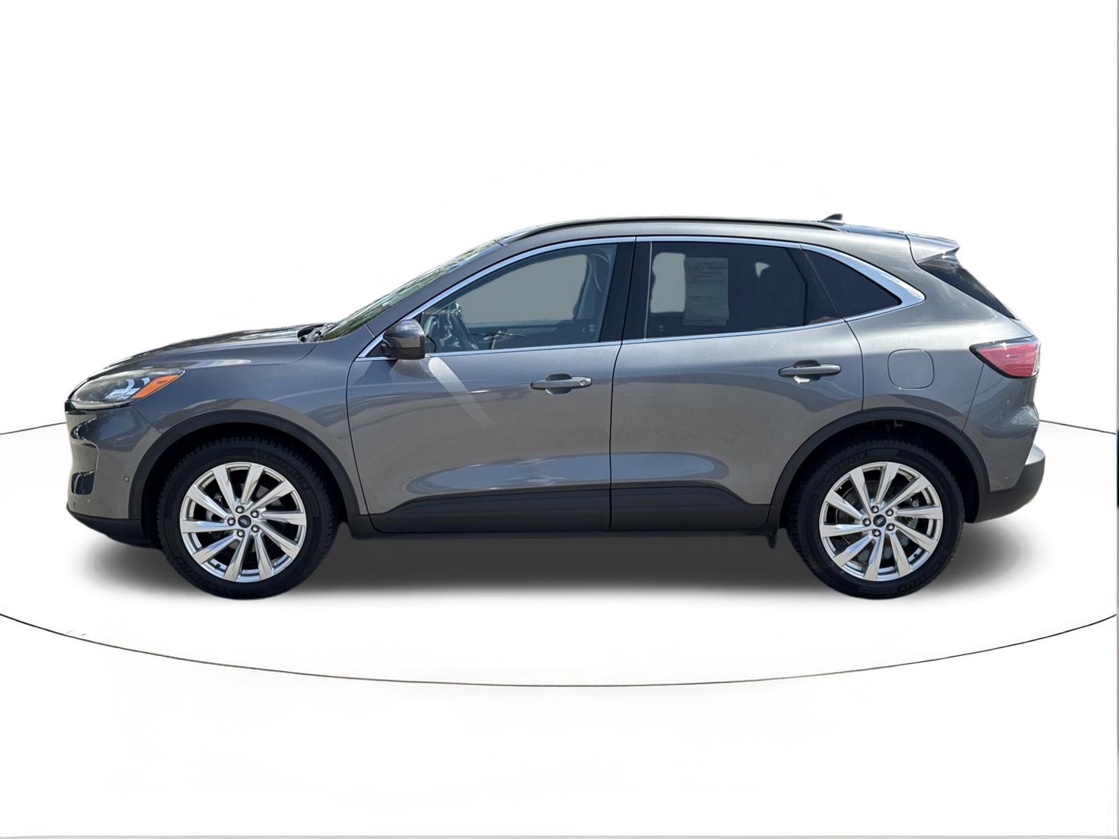 Used 2021 Ford Escape Titanium w/ Titanium Elite Package AWD/4WD image 6