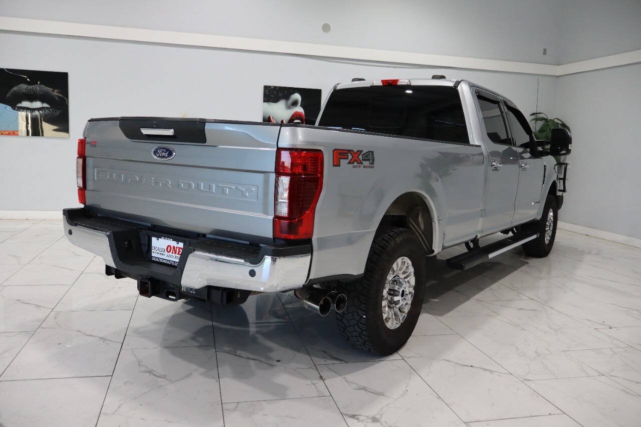 Used 2021 Ford F350 XLT w/ XLT Premium Package AWD/4WD image 5
