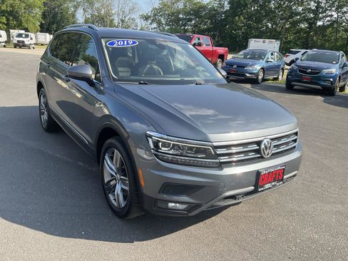 Used 2019 Volkswagen Tiguan SEL Premium AWD/4WD image 7