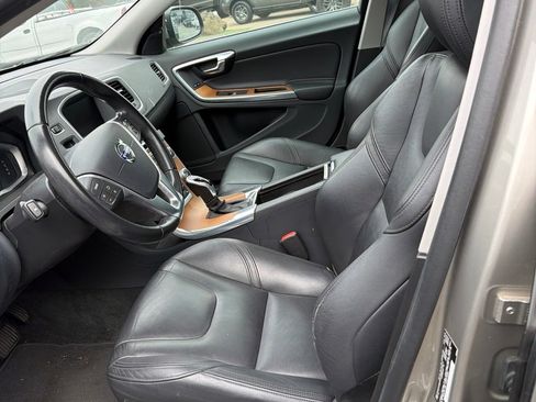 Used 2016 Volvo S60 T5 Premier FWD image 8