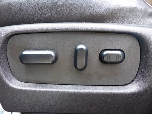 Used 2015 Ford Explorer Limited w/ Equipment Group 301A image 21