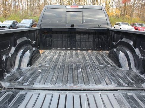 Used 2021 RAM 1500 Big Horn image 5
