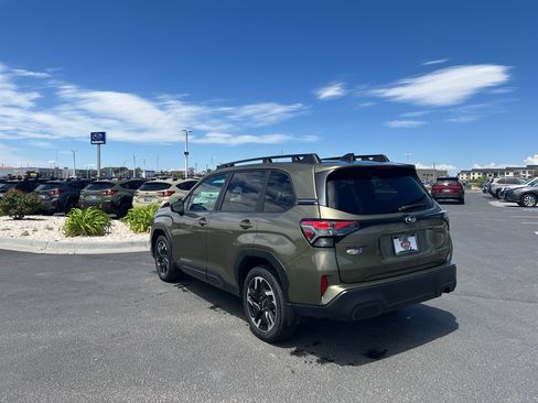 Used 2026 Subaru Forester Limited AWD/4WD image 3
