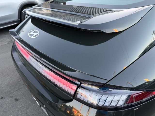 Used 2023 Hyundai Ioniq 6 SEL RWD image 27