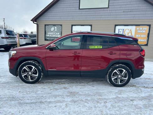 Used 2019 GMC Terrain SLT image 8