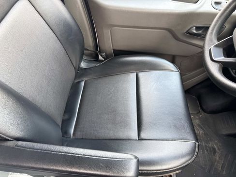 Used 2023 Ford Transit 250 148 High Roof Extended image 9