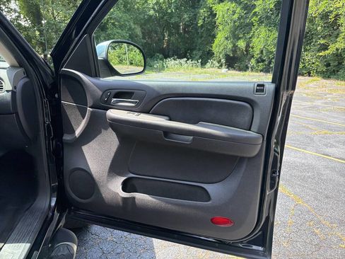 Used 2008 Chevrolet Avalanche LT RWD image 26