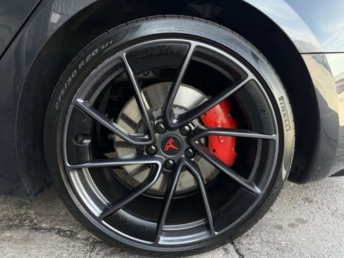 Used 2025 Tesla Model 3 Performance image 38