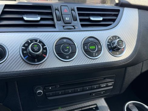 Used 2016 BMW Z4 sDrive35i image 19