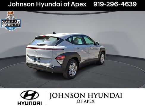 Certified 2026 Hyundai Kona SE FWD image 9