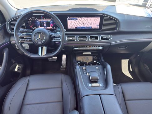 Used 2024 Mercedes-Benz GLS 450 4MATIC image 30