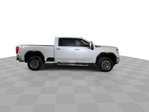 Used 2025 GMC Sierra 2500 SLT w/ SLT Convenience Package image 9