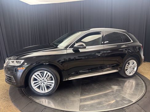 Used 2018 Audi Q5 2.0T Premium Plus AWD/4WD image 3