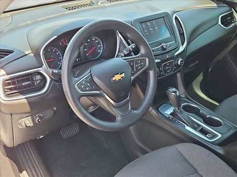 Certified 2018 Chevrolet Equinox LT w/ LPO, Protection Package FWD image 13