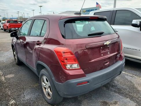 Used 2016 Chevrolet Trax LS AWD/4WD image 4
