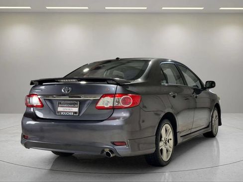 Used 2013 Toyota Corolla S w/ Premium Pkg FWD image 3