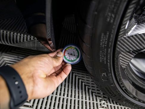 Used 2023 Chevrolet Corvette Z06 image 44