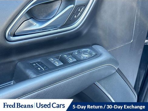 Used 2023 Chevrolet Tahoe Premier AWD/4WD image 25