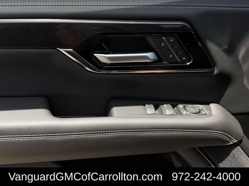 New 2026 GMC Yukon XL Elevation w/ Elevation Premium Package RWD image 21