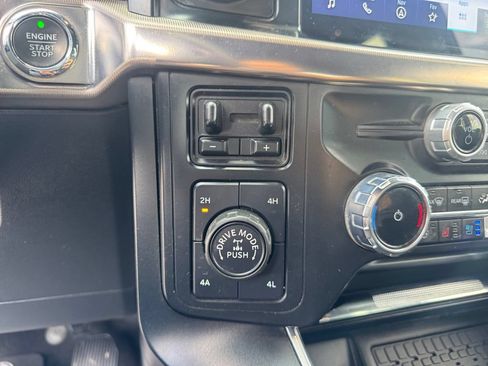 Used 2023 Ford F150 Raptor w/ Raptor Carbon Fibre Package AWD/4WD image 16
