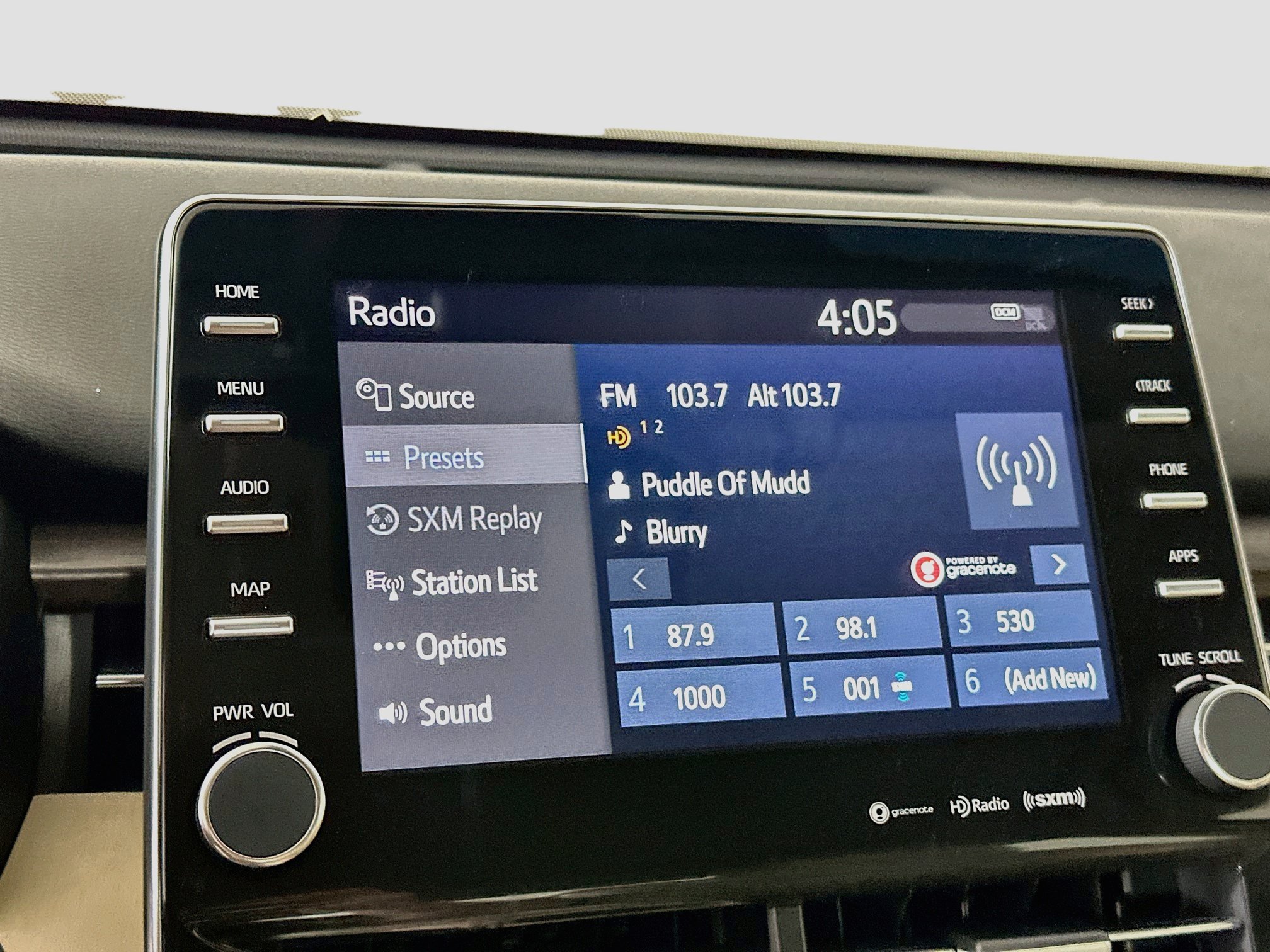Used 2020 Toyota Avalon XLE w/ Moonroof Package FWD image 21