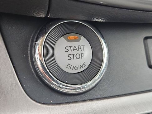 Certified 2023 Nissan Murano SL FWD image 27