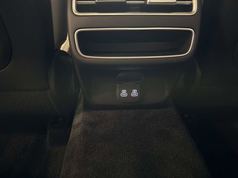 New 2026 Genesis GV70 2.5T Select image 16