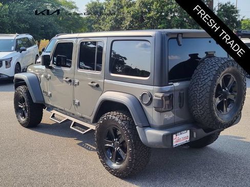 Used 2021 Jeep Wrangler Unlimited Sport AWD/4WD image 5