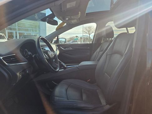 Used 2020 Buick Enclave Essence image 20