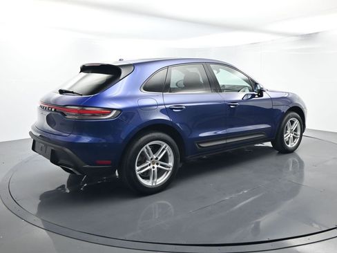 Certified 2024 Porsche Macan image 15