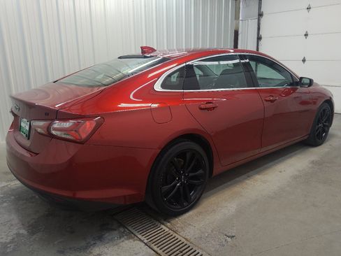 Used 2021 Chevrolet Malibu LT w/ Leather Package FWD image 10