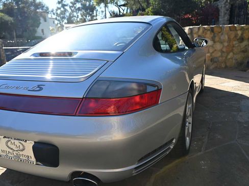Used 2003 Porsche 911 Carrera 4S image 7