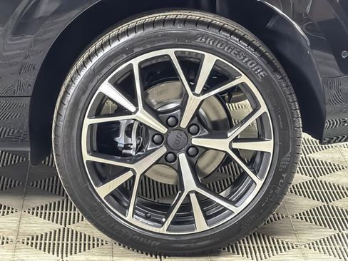 New 2026 Audi Q3 quattro 2.0T AWD/4WD image 26