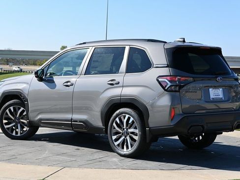 New 2026 Subaru Forester Touring image 5