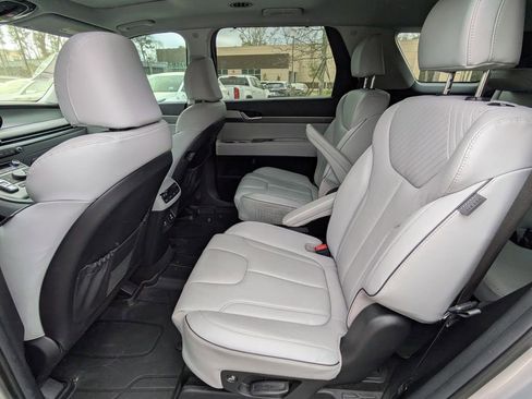 Used 2025 Hyundai Palisade SEL image 13