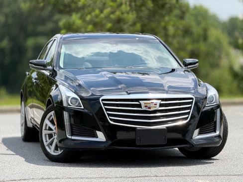 Used 2019 Cadillac CTS Sedan RWD image 4