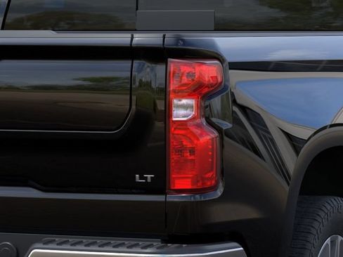 New 2026 Chevrolet Silverado 1500 LT AWD/4WD image 11