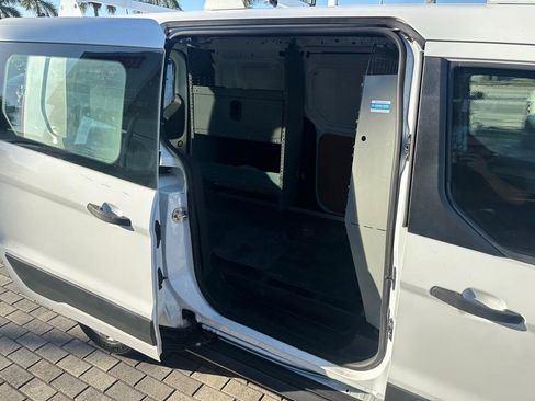 Used 2015 Ford Transit Connect XL FWD image 21