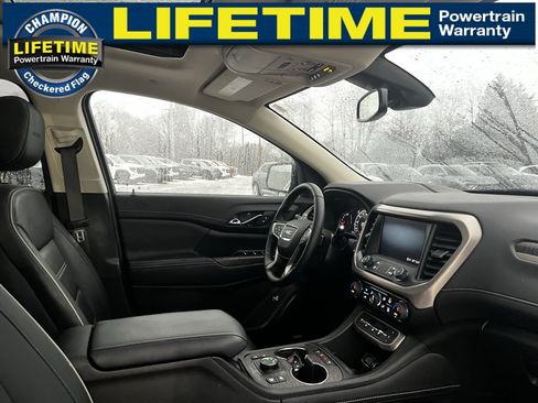 Used 2023 GMC Acadia Denali image 35