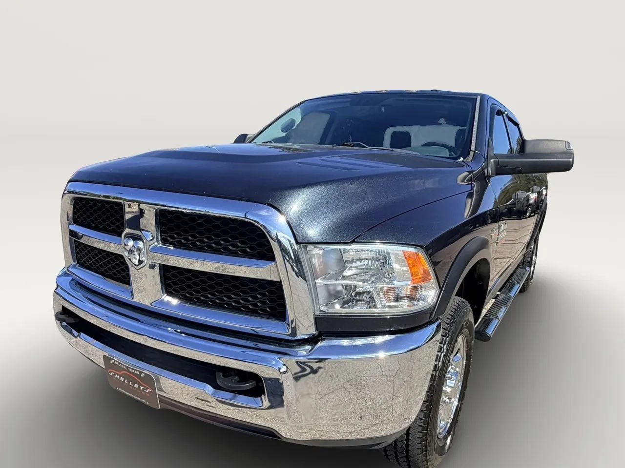 Used 2017 RAM 2500 Tradesman w/ Chrome Appearance Group AWD/4WD image 5