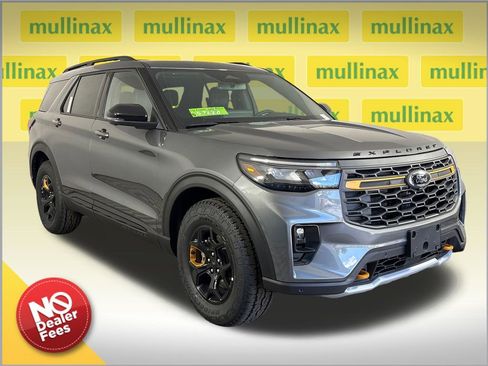 New 2026 Ford Explorer Tremor AWD/4WD image 1
