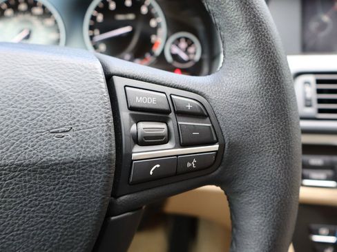 Used 2013 BMW 535i xDrive xDrive image 17