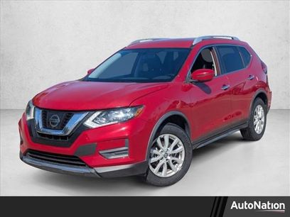 Used 2017 Nissan Rogue SV